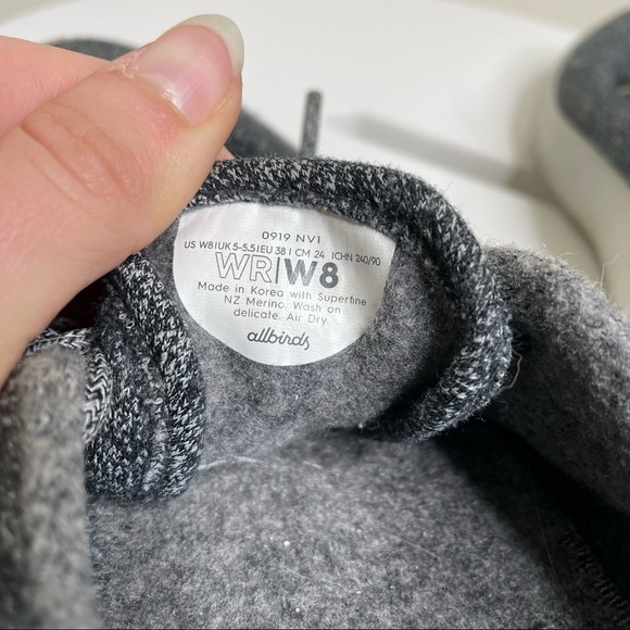 Allbirds Wool Sneakers 8 - Picture 7 of 8